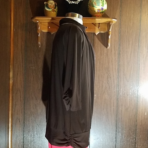 Womens blouse - Picture 5 of 8